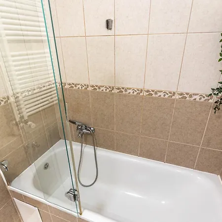 Lägenhet Gozsdu White Raven Residence 305 Budapest
